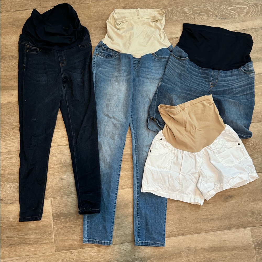 Maternity bottoms